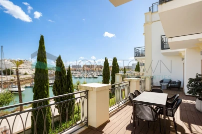 Apartamento T2 para Venda em Quarteira