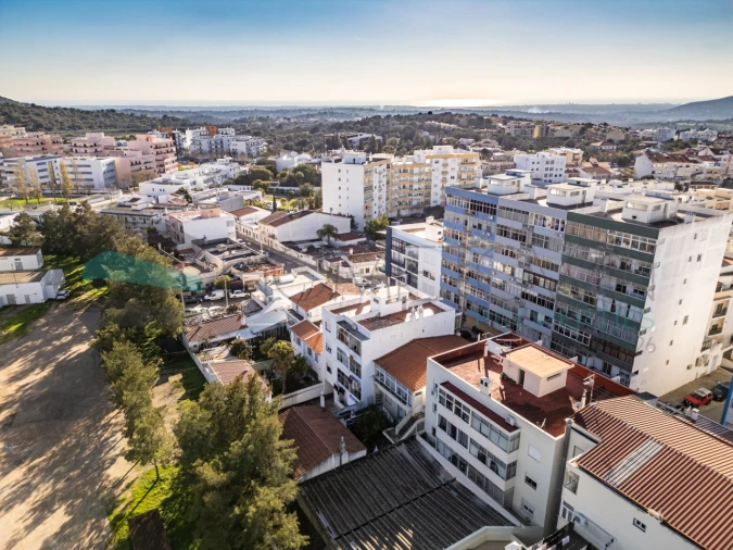 Apartamento T2 para Venda em Loule (São Clemente) Foto 1