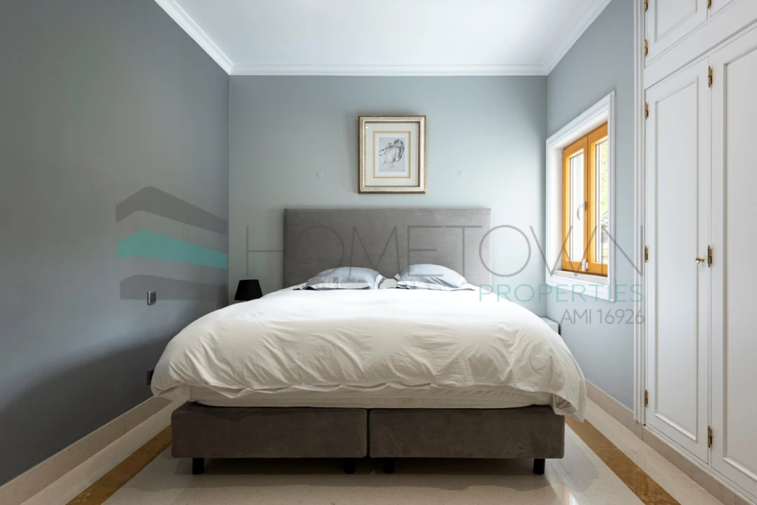 Moradia T5 para Venda em Quarteira Foto 24