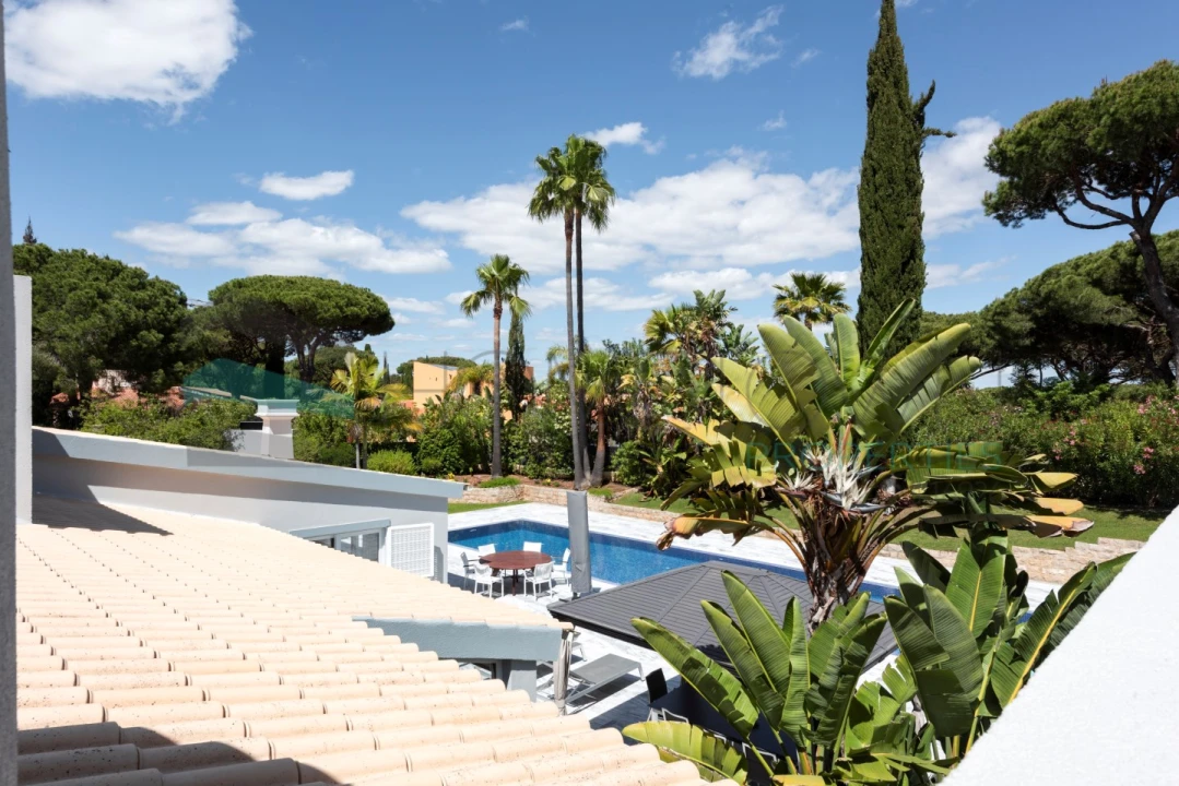 Moradia T5 para Venda em Quarteira Foto 42