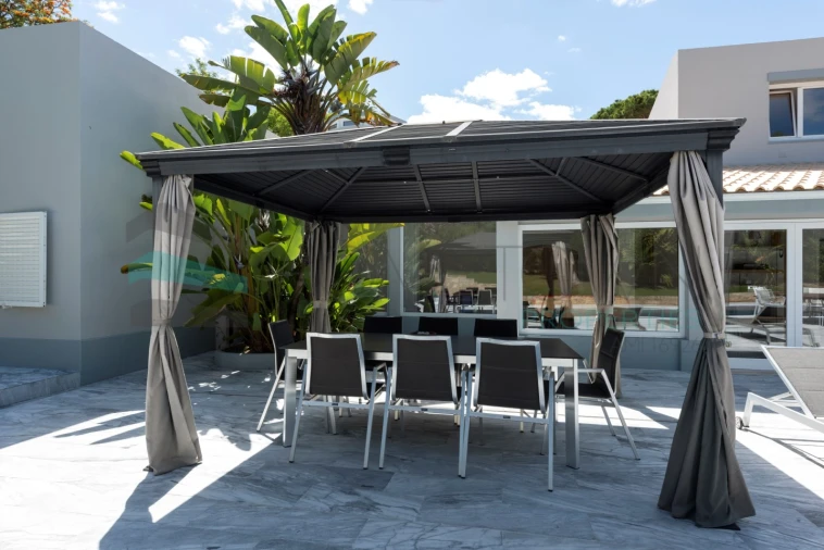 Moradia T5 para Venda em Quarteira Foto 32