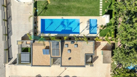 Moradia T3 para Venda em Quarteira