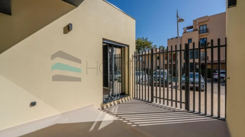 Moradia T3 para Venda em Quarteira