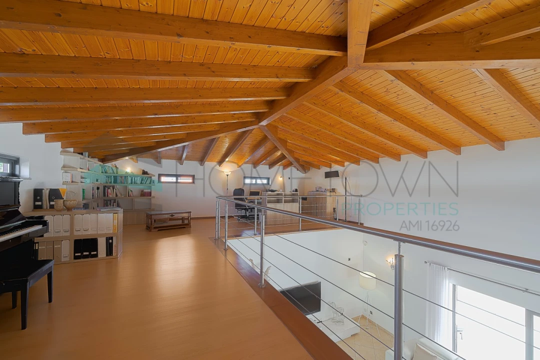 Moradia T3 para Venda em Lagos (São Sebastião e Santa Maria) Foto 40