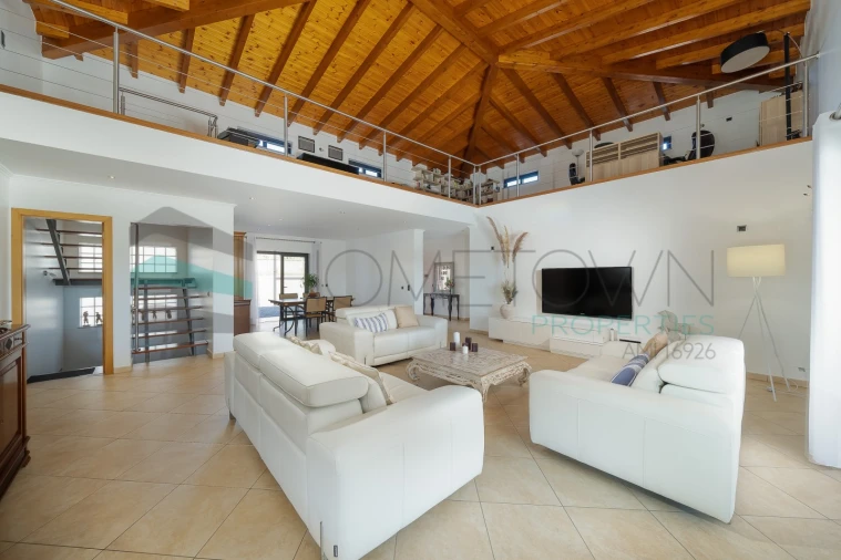 Moradia T3 para Venda em Lagos (São Sebastião e Santa Maria) Foto 10