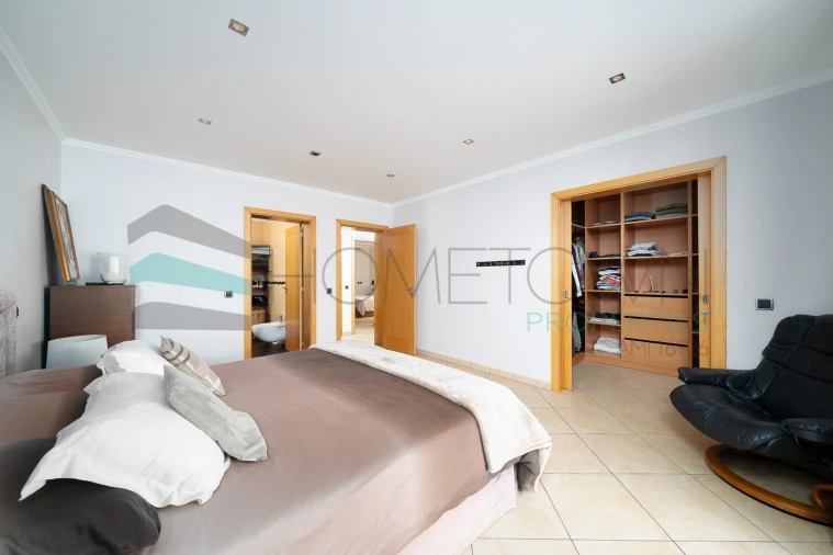 Moradia T3 para Venda em Lagos (São Sebastião e Santa Maria) Foto 25