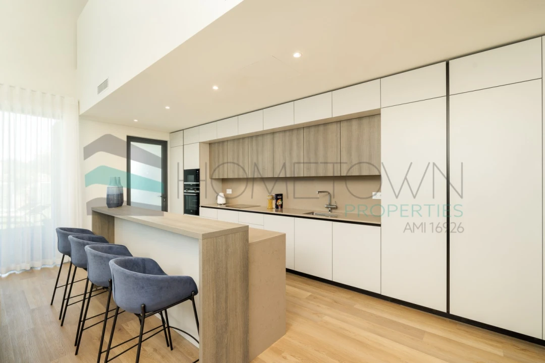 Moradia T2 para Venda em Quarteira Foto 3