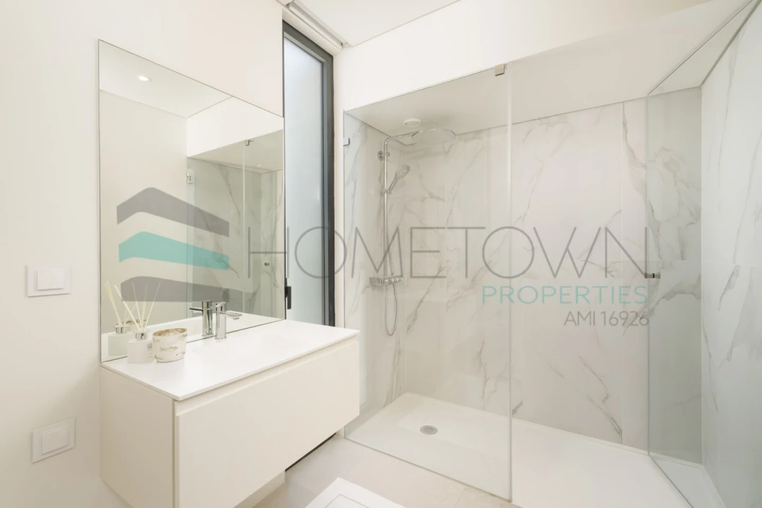 Moradia T2 para Venda em Quarteira Foto 23