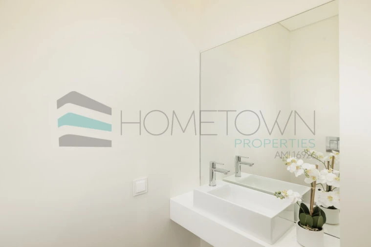 Moradia T2 para Venda em Quarteira Foto 14