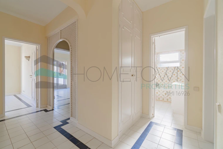 Moradia T6 para Venda em Albufeira e Olhos de Água Foto 17