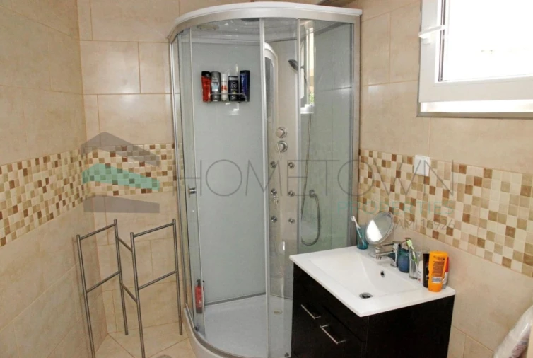 Moradia T5 para Venda em Albufeira e Olhos de Água Foto 13