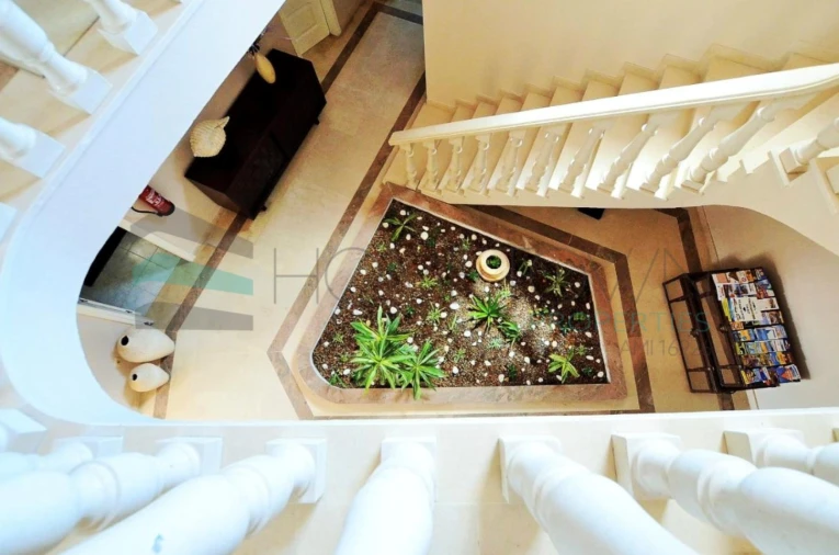 Moradia T5 para Venda em Albufeira e Olhos de Água Foto 15