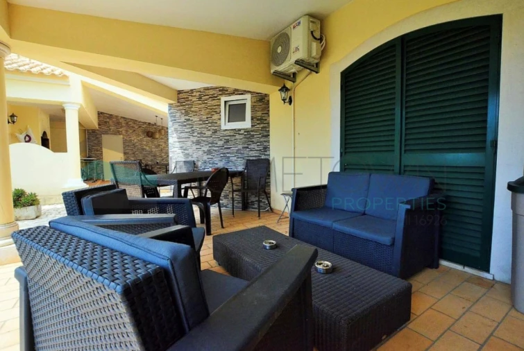 Moradia T5 para Venda em Albufeira e Olhos de Água Foto 21