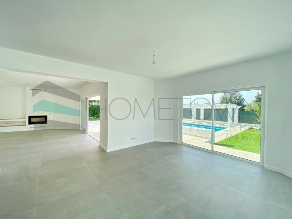 Moradia T3 para Venda em Quarteira Foto 6