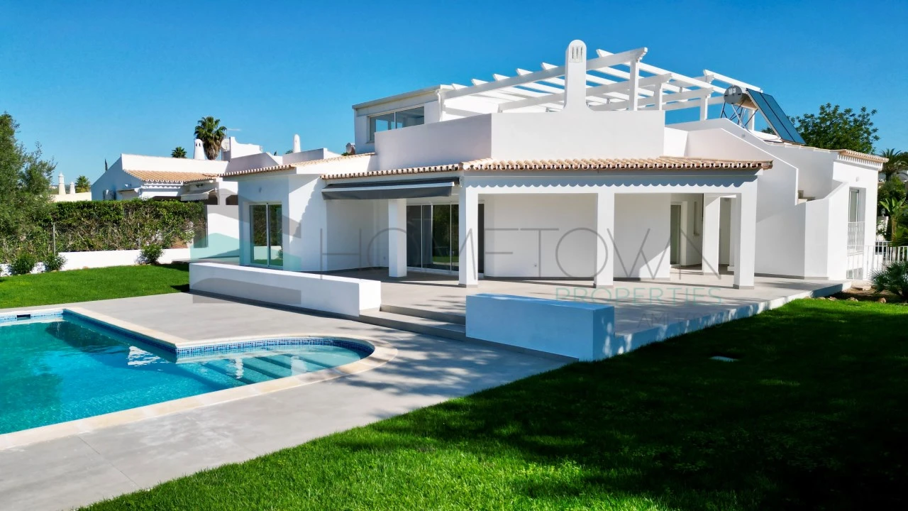 Moradia T3 para Venda em Quarteira Foto 33