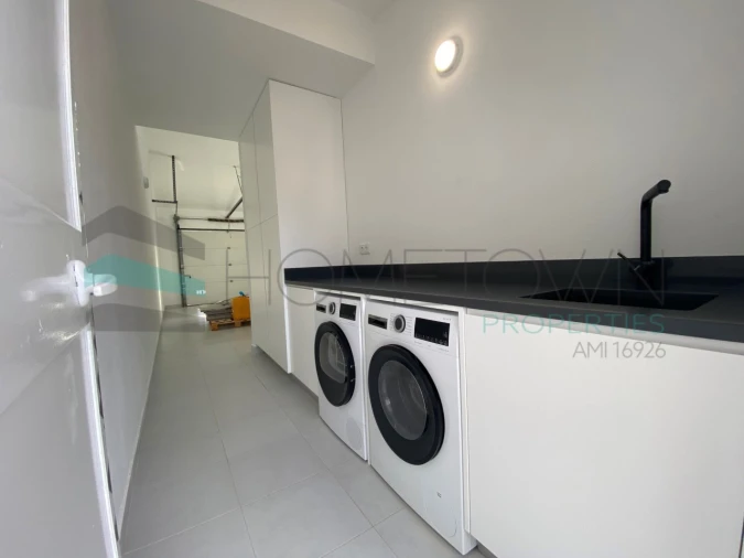 Moradia T3 para Venda em Quarteira Foto 26