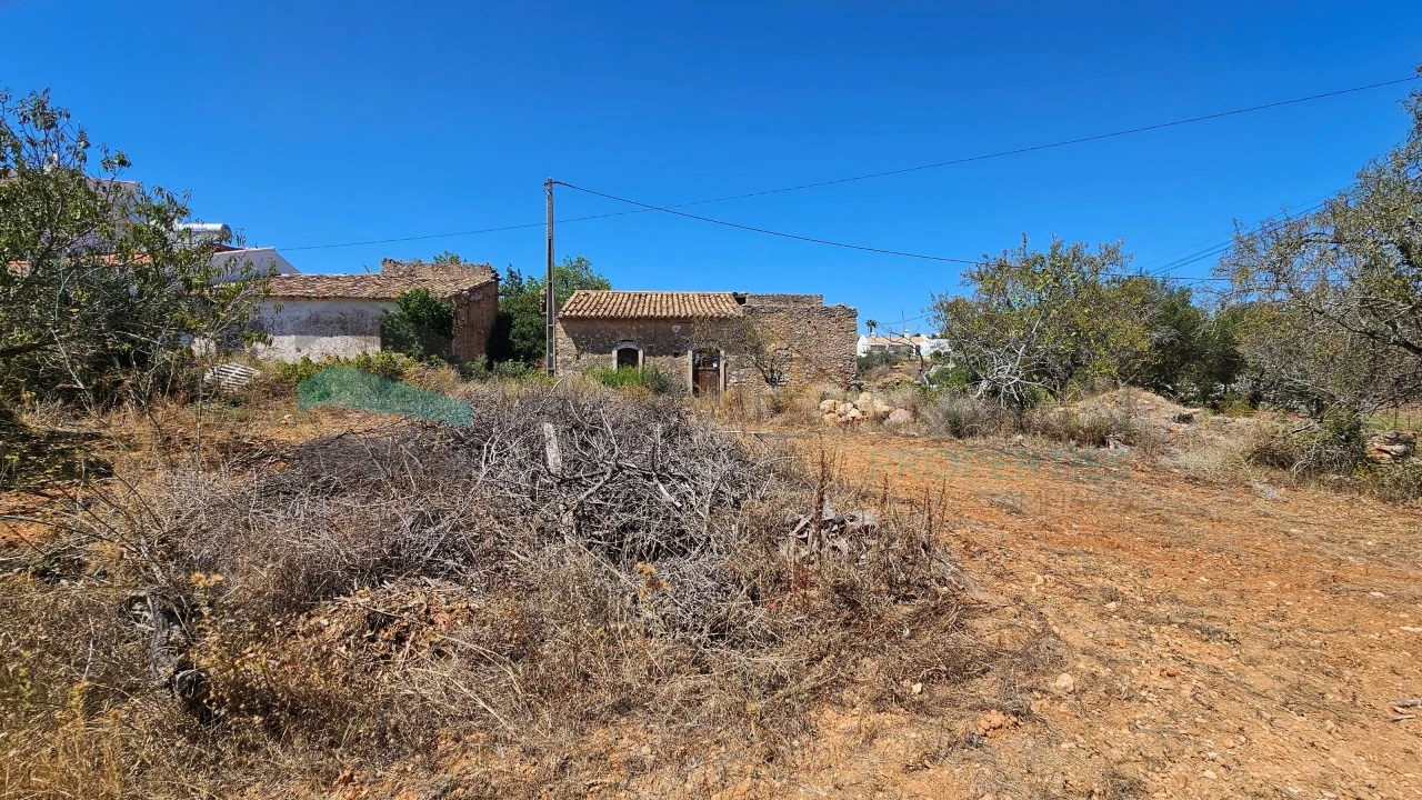 Moradia T4 para Venda em Boliqueime Foto 1