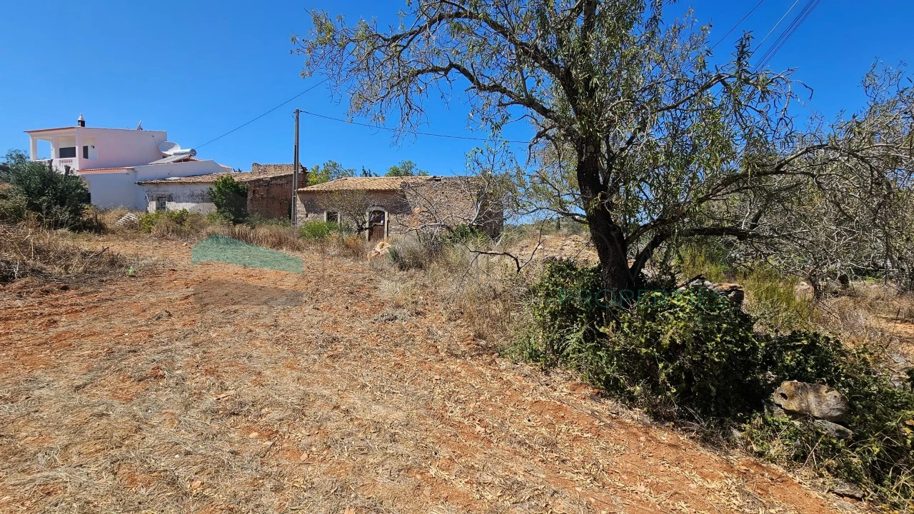 Moradia T4 para Venda em Boliqueime Foto 2