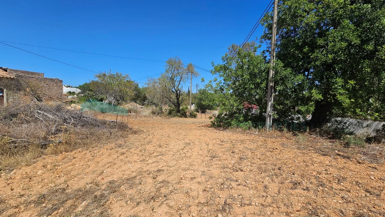 Moradia T4 para Venda em Boliqueime Foto 5