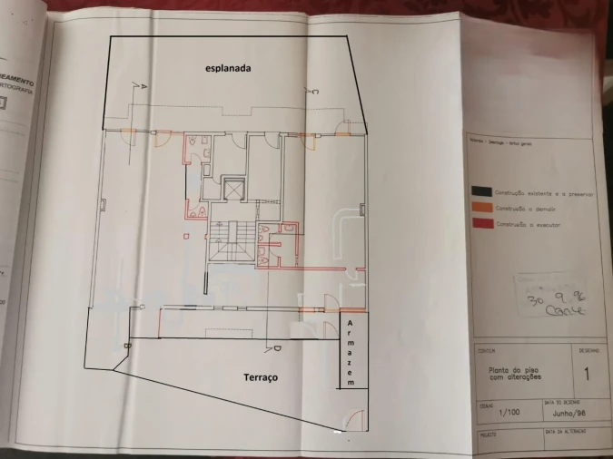 Negócio para Venda em Quarteira Planta 2