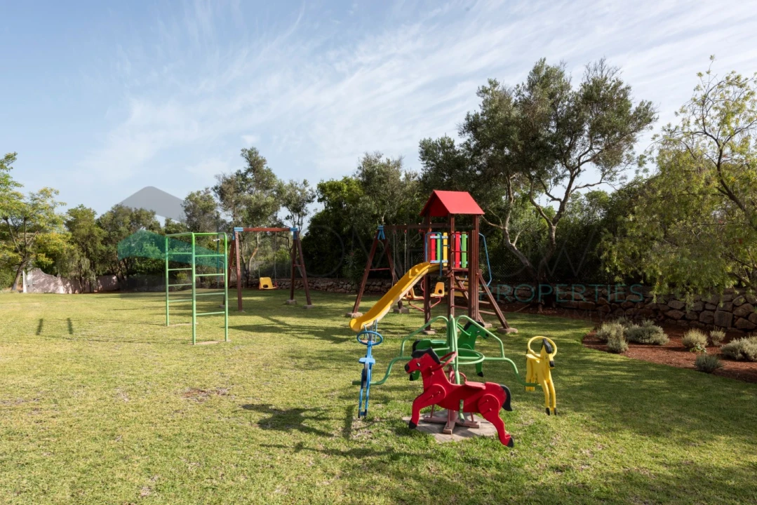 Moradia T5 para Venda em Loule (São Clemente) Foto 56