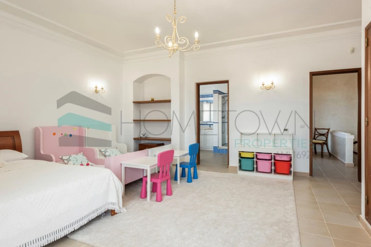 Moradia T5 para Venda em Loule (São Clemente) Foto 40