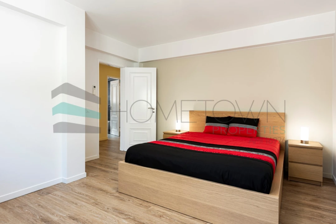 Moradia T5 para Venda em Almancil Foto 26