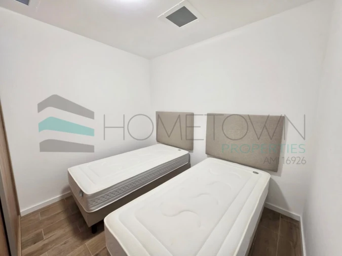 Moradia T6 para Venda em Albufeira e Olhos de Água Foto 8