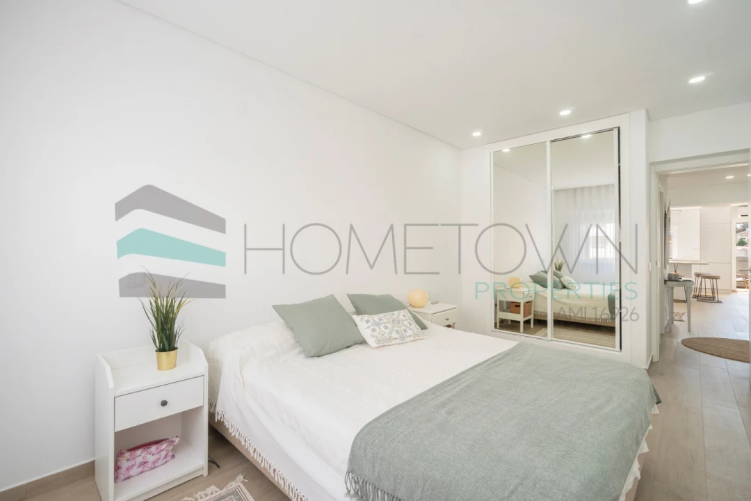 Apartamento T2 para Venda em Quarteira Foto 9