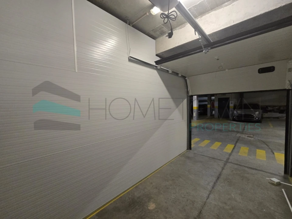 Armazém para Arrendamento em Quarteira Foto 6