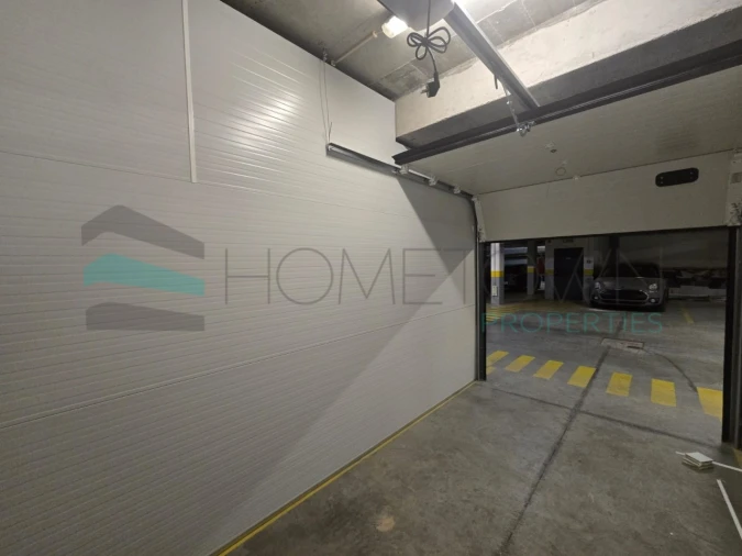 Armazém para Arrendamento em Quarteira Foto 6