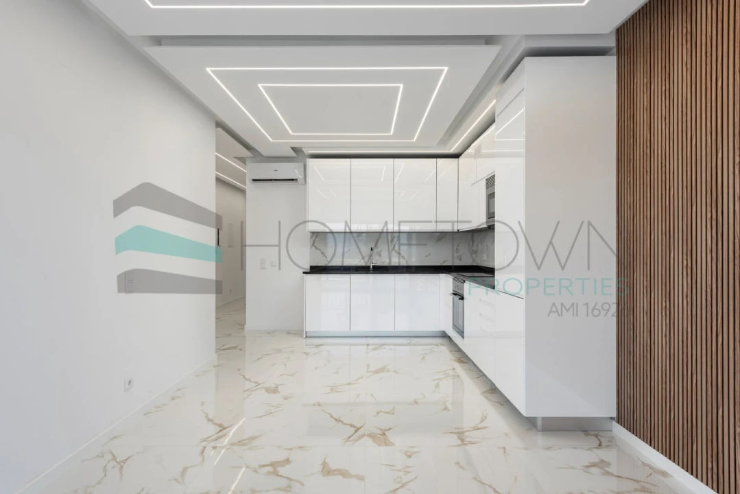 Apartamento T3 para Venda em Quarteira Foto 6