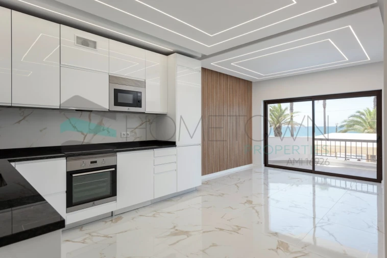 Apartamento T3 para Venda em Quarteira Foto 3