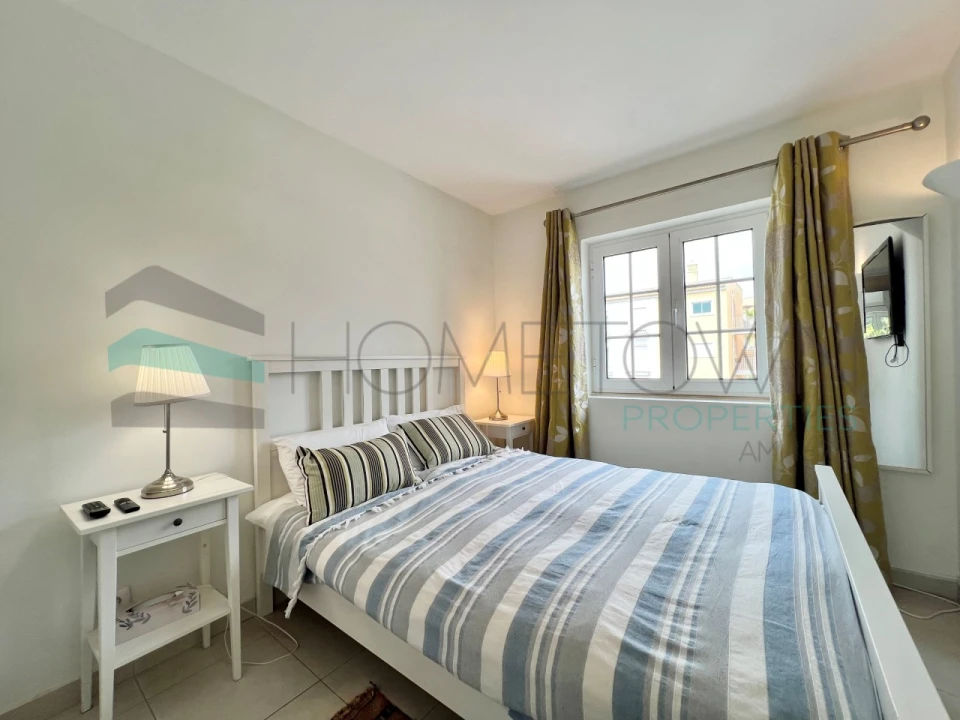 Apartamento T2 para Venda em Quarteira Foto 14