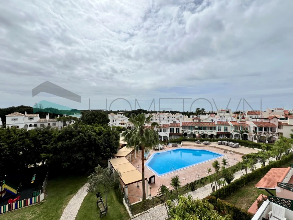 Apartamento T2 para Venda em Quarteira Foto 16