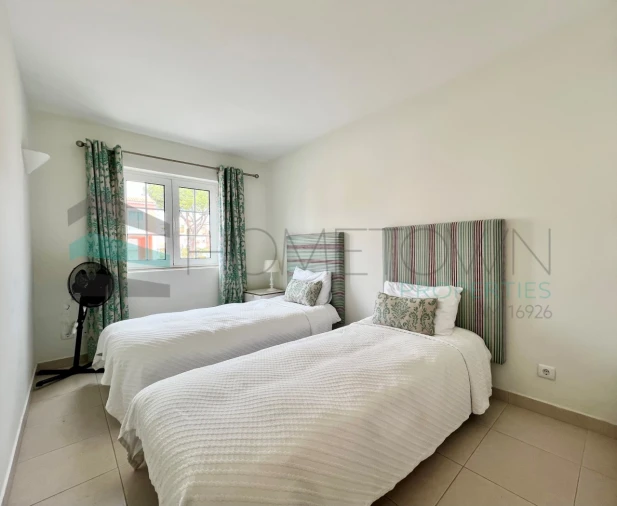 Apartamento T2 para Venda em Quarteira Foto 10