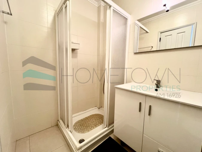 Apartamento T2 para Venda em Quarteira Foto 11
