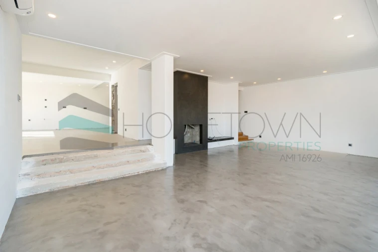 Moradia T5 para Venda em Quarteira Foto 9