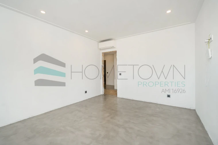 Moradia T5 para Venda em Quarteira Foto 27