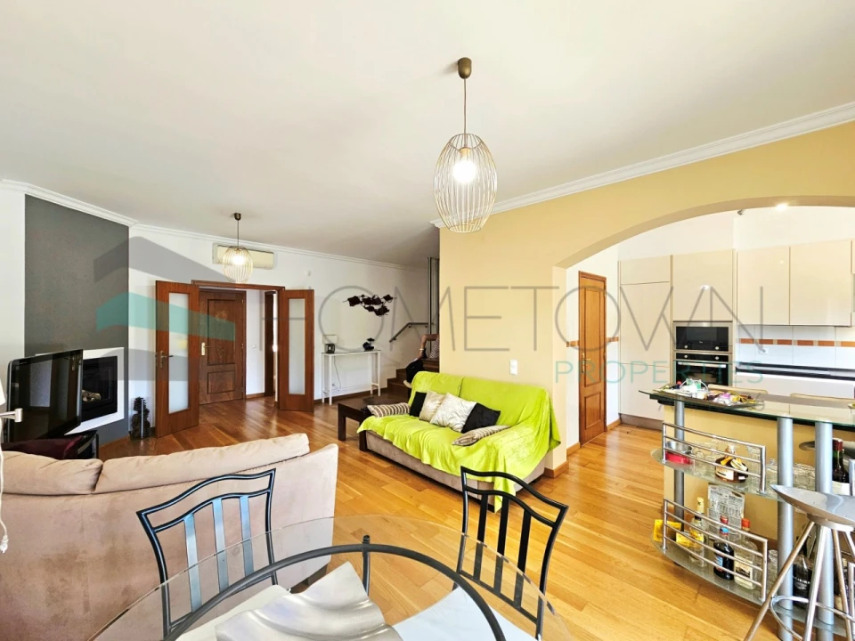 Moradia T3 para Venda em Almancil Foto 11