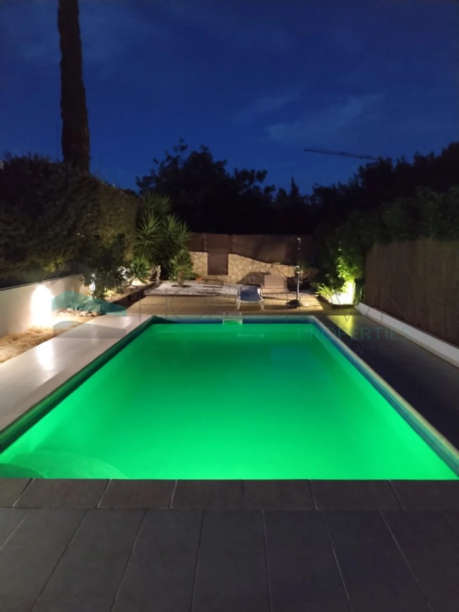 Moradia T3 para Venda em Almancil Foto 26