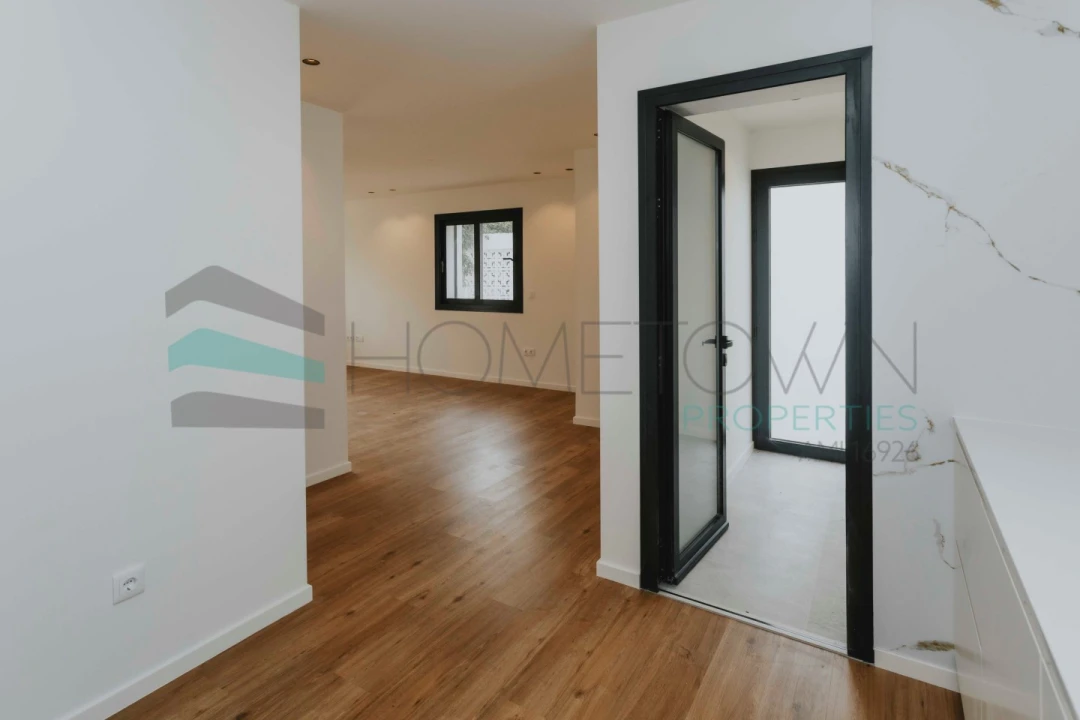 Moradia T3 para Venda em Loule (São Sebastião) Foto 12