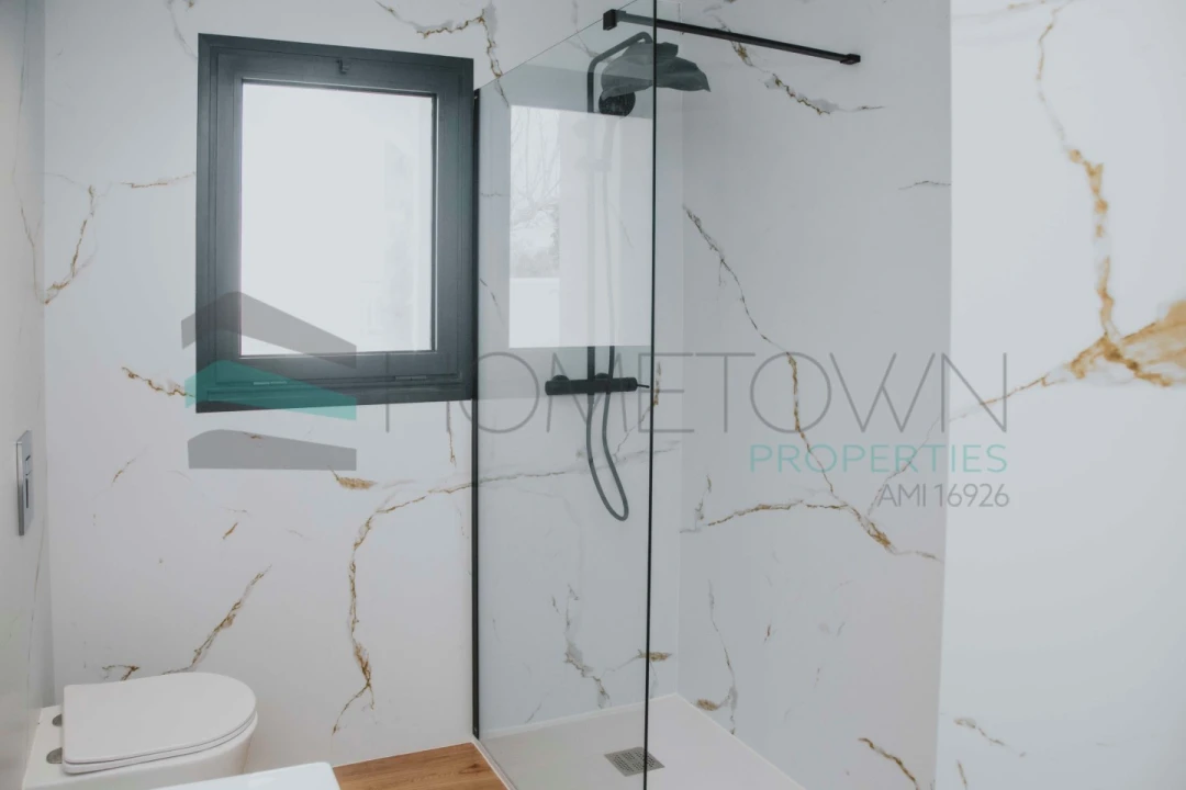 Moradia T3 para Venda em Loule (São Sebastião) Foto 16