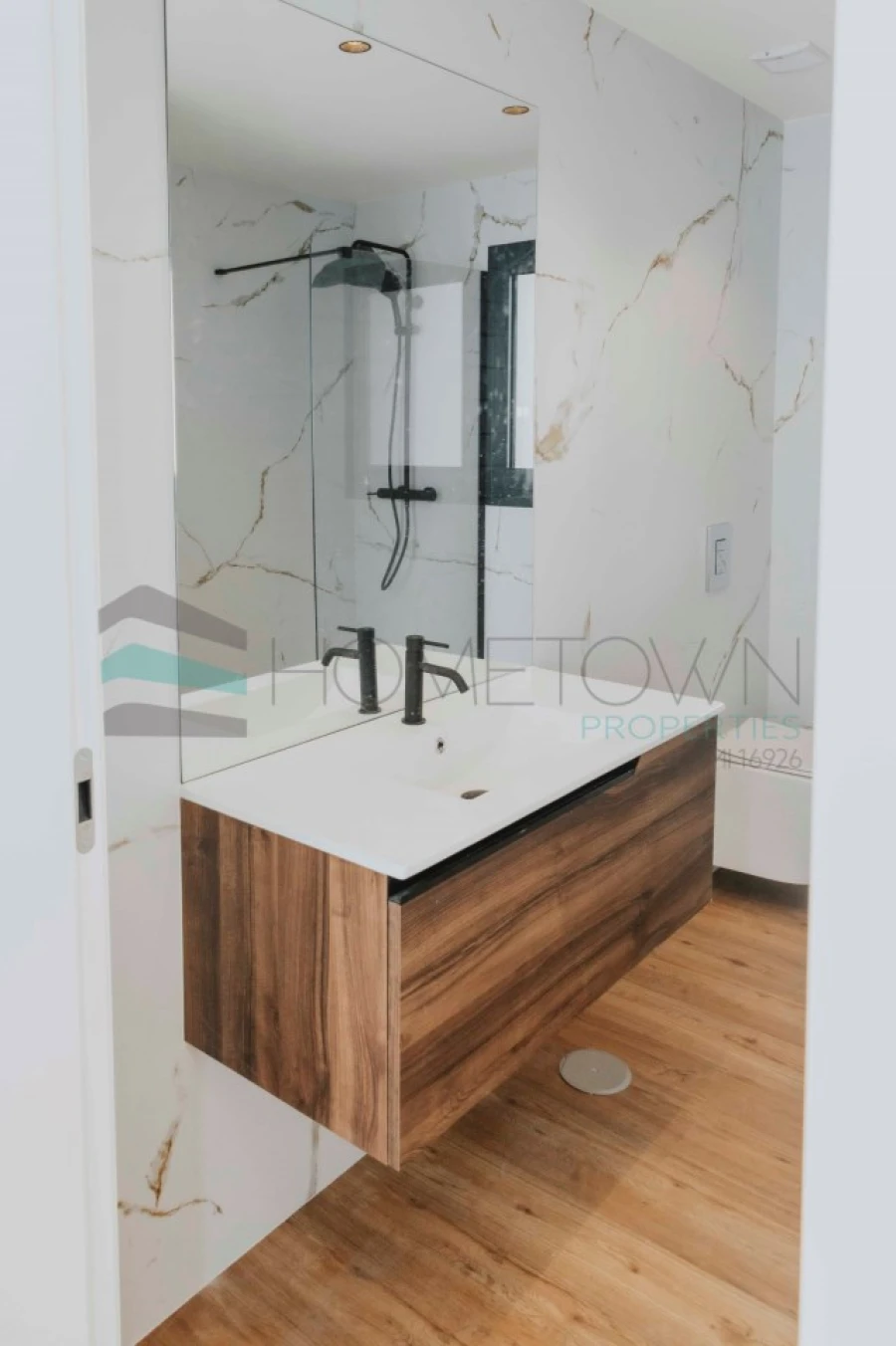 Moradia T3 para Venda em Loule (São Sebastião) Foto 15