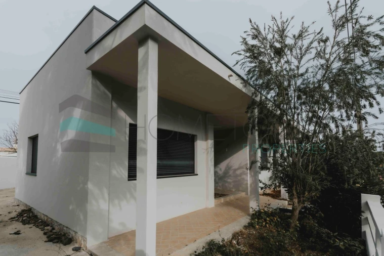 Moradia T3 para Venda em Loule (São Sebastião) Foto 23