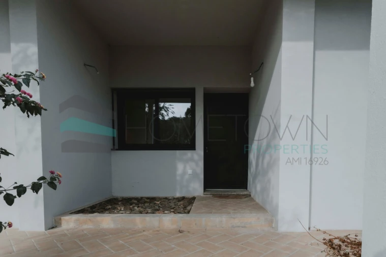 Moradia T3 para Venda em Loule (São Sebastião) Foto 25