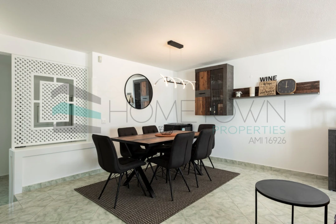 Moradia T2 para Venda em Quarteira Foto 4