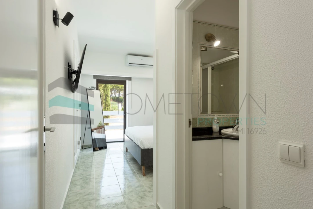 Moradia T2 para Venda em Quarteira Foto 16