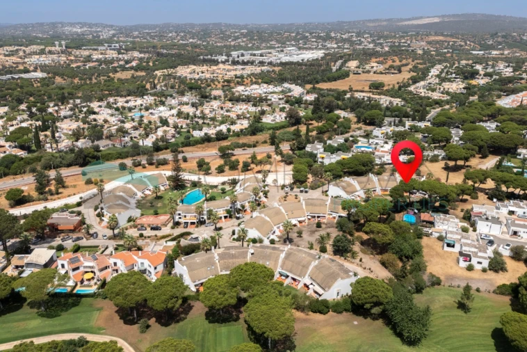 Moradia T2 para Venda em Quarteira Foto 29