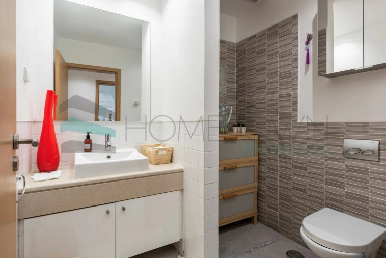 Moradia T7 para Venda em Santa Barbara de Nexe Foto 50